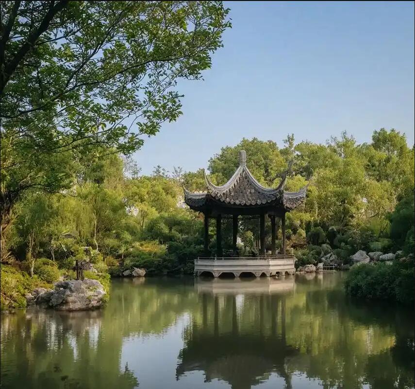 江苏水桃餐饮有限公司